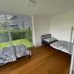 Schöne Gartenwohnung mit Carport und Terrasse!